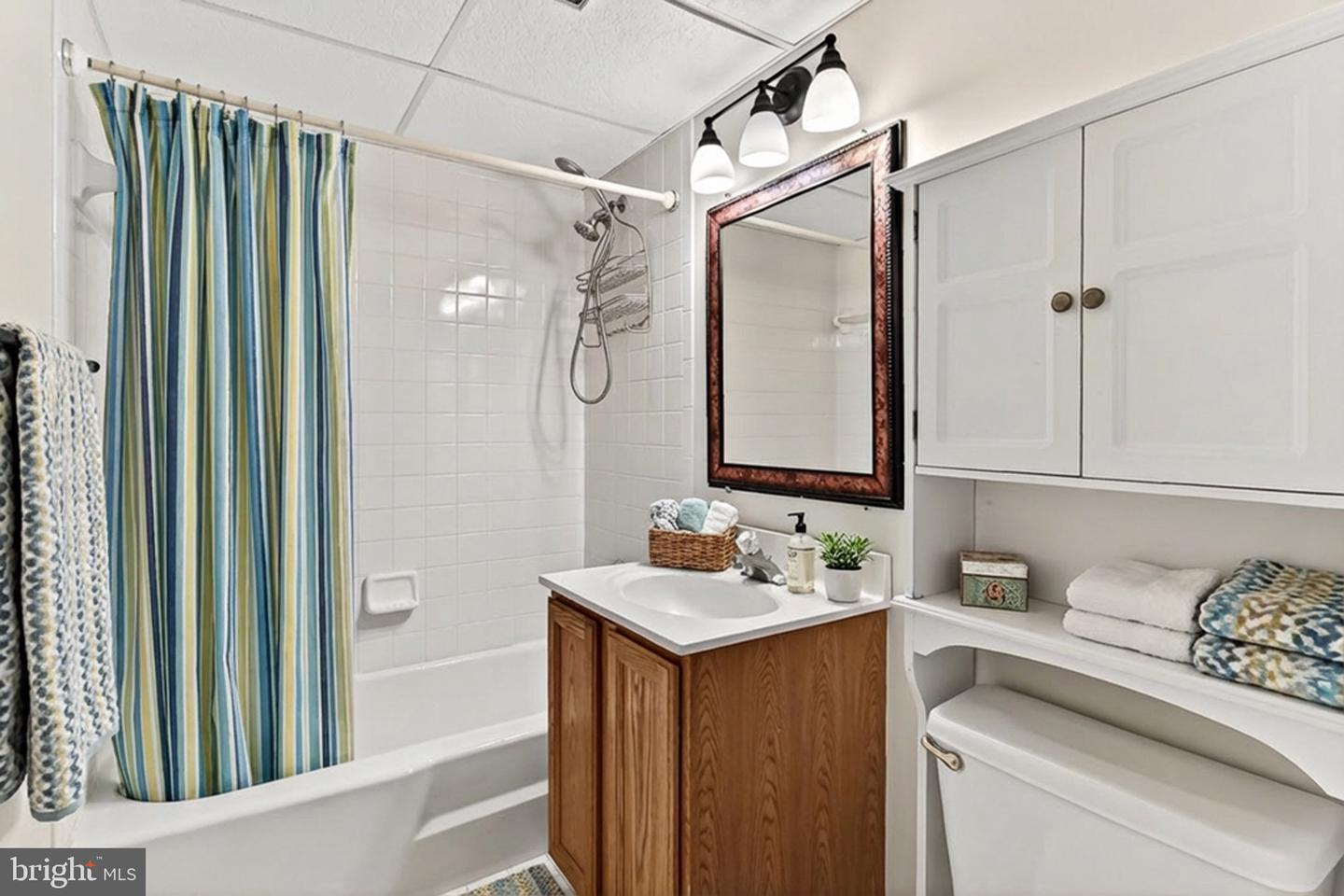 5236 AMPTHILL DR, ALEXANDRIA, Virginia 22312, 4 Bedrooms Bedrooms, ,3 BathroomsBathrooms,Residential,For sale,5236 AMPTHILL DR,VAFX2290468 MLS # VAFX2290468