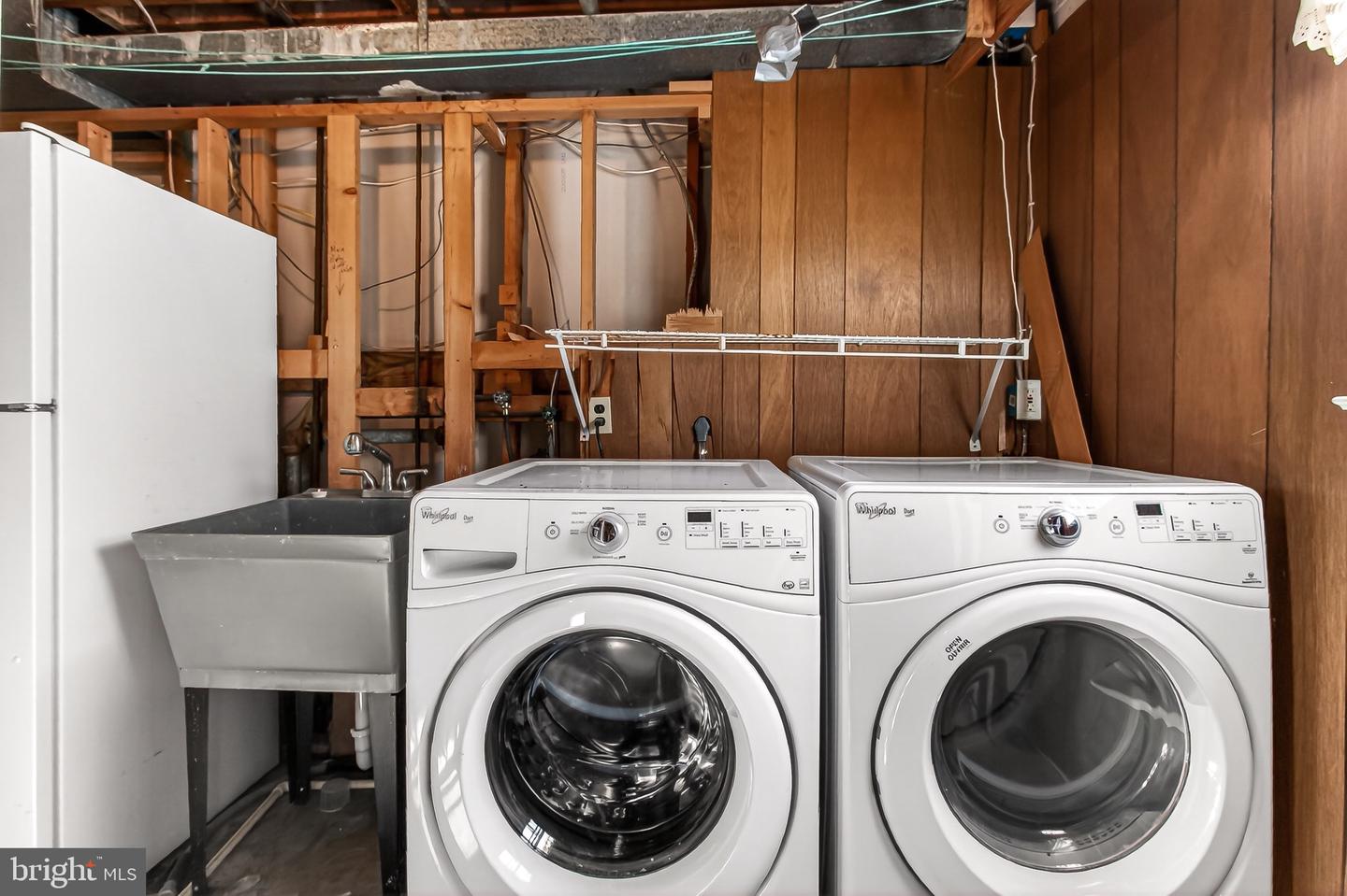 5236 AMPTHILL DR, ALEXANDRIA, Virginia 22312, 4 Bedrooms Bedrooms, ,3 BathroomsBathrooms,Residential,For sale,5236 AMPTHILL DR,VAFX2290468 MLS # VAFX2290468