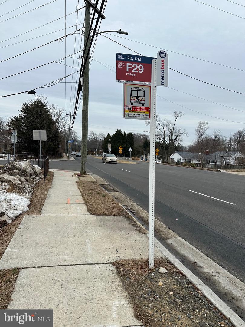 5236 AMPTHILL DR, ALEXANDRIA, Virginia 22312, 4 Bedrooms Bedrooms, ,3 BathroomsBathrooms,Residential,For sale,5236 AMPTHILL DR,VAFX2290468 MLS # VAFX2290468