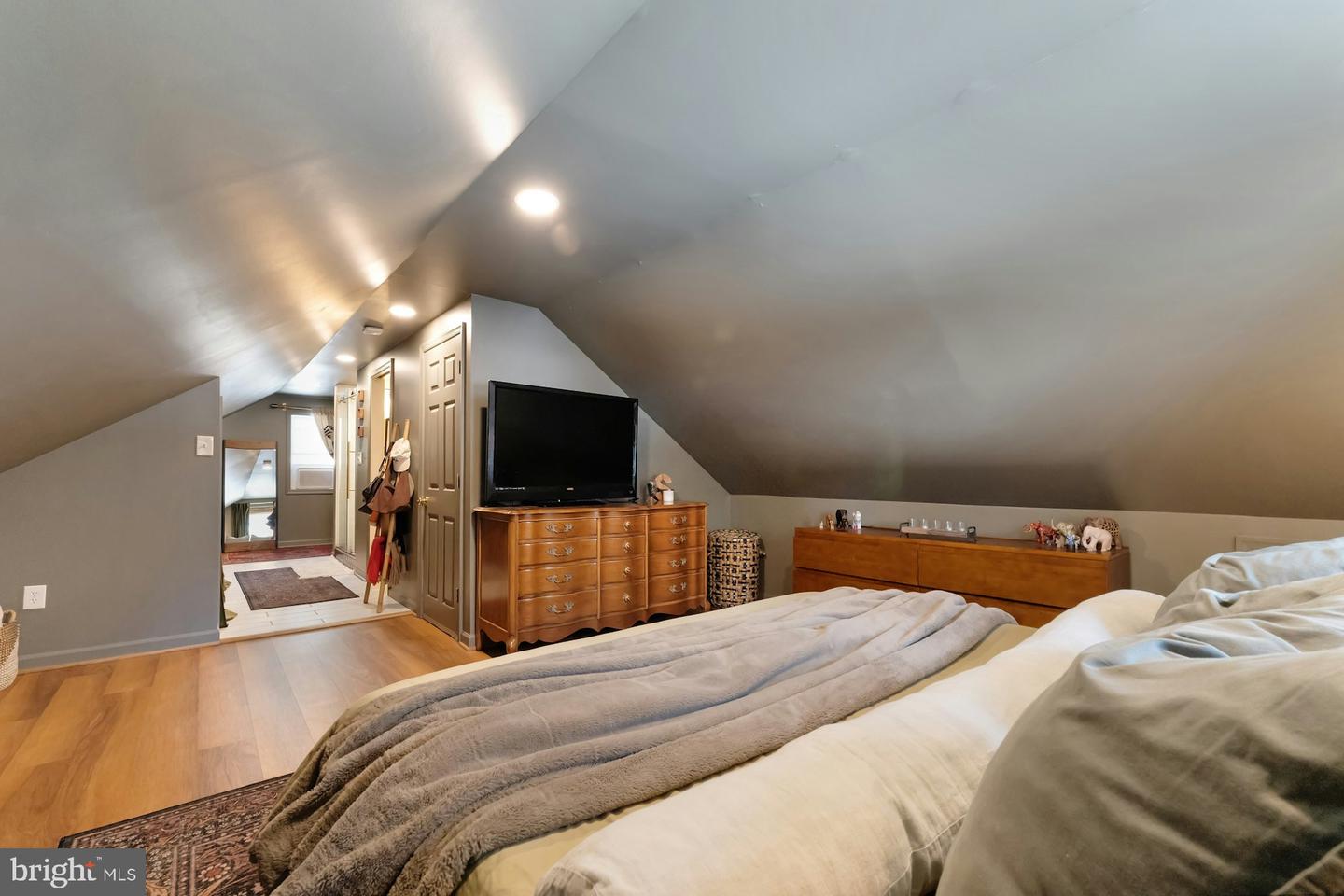 190 SYCAMORE ST, WARRENTON, Virginia 20186, 4 Bedrooms Bedrooms, ,2 BathroomsBathrooms,Residential,For sale,190 SYCAMORE ST,VAFQ2020538 MLS # VAFQ2020538