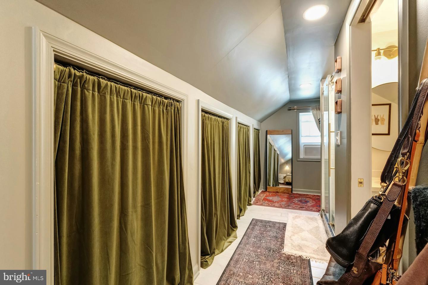 190 SYCAMORE ST, WARRENTON, Virginia 20186, 4 Bedrooms Bedrooms, ,2 BathroomsBathrooms,Residential,For sale,190 SYCAMORE ST,VAFQ2020538 MLS # VAFQ2020538