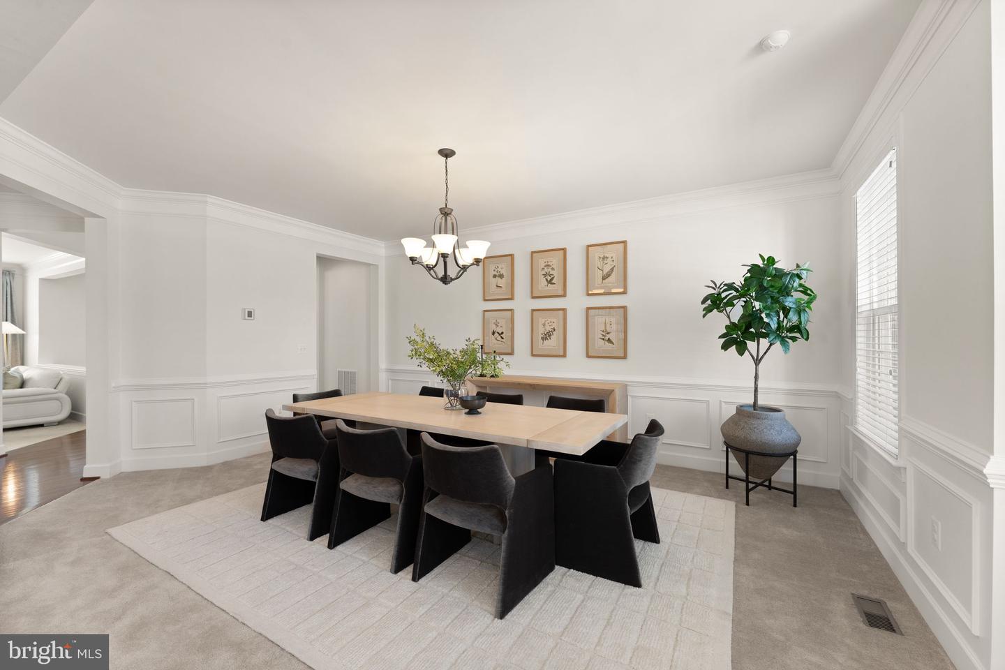 23180 RIVER HIGHLANDS CT, LEESBURG, Virginia 20175, 5 Bedrooms Bedrooms, ,4 BathroomsBathrooms,Residential,For sale,23180 RIVER HIGHLANDS CT,VALO2115748 MLS # VALO2115748