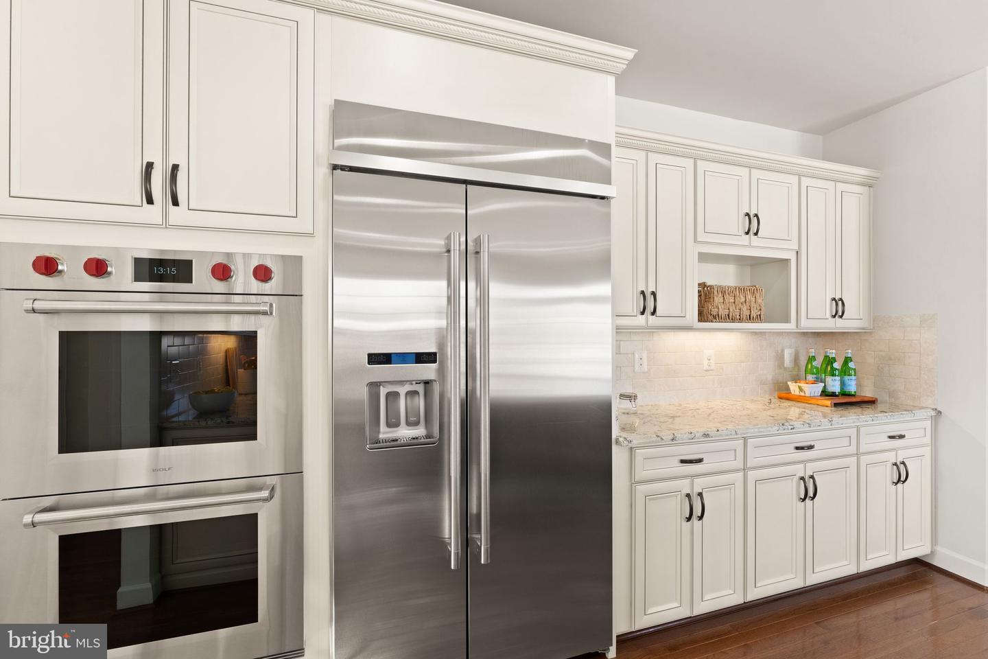 23180 RIVER HIGHLANDS CT, LEESBURG, Virginia 20175, 5 Bedrooms Bedrooms, ,4 BathroomsBathrooms,Residential,For sale,23180 RIVER HIGHLANDS CT,VALO2115748 MLS # VALO2115748