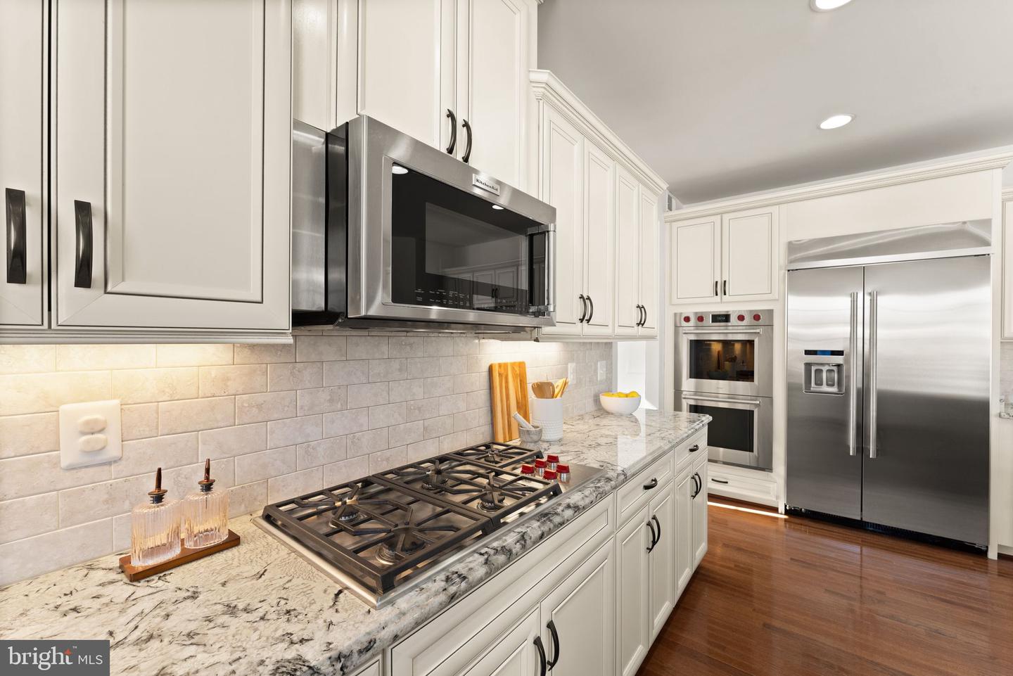 23180 RIVER HIGHLANDS CT, LEESBURG, Virginia 20175, 5 Bedrooms Bedrooms, ,4 BathroomsBathrooms,Residential,For sale,23180 RIVER HIGHLANDS CT,VALO2115748 MLS # VALO2115748