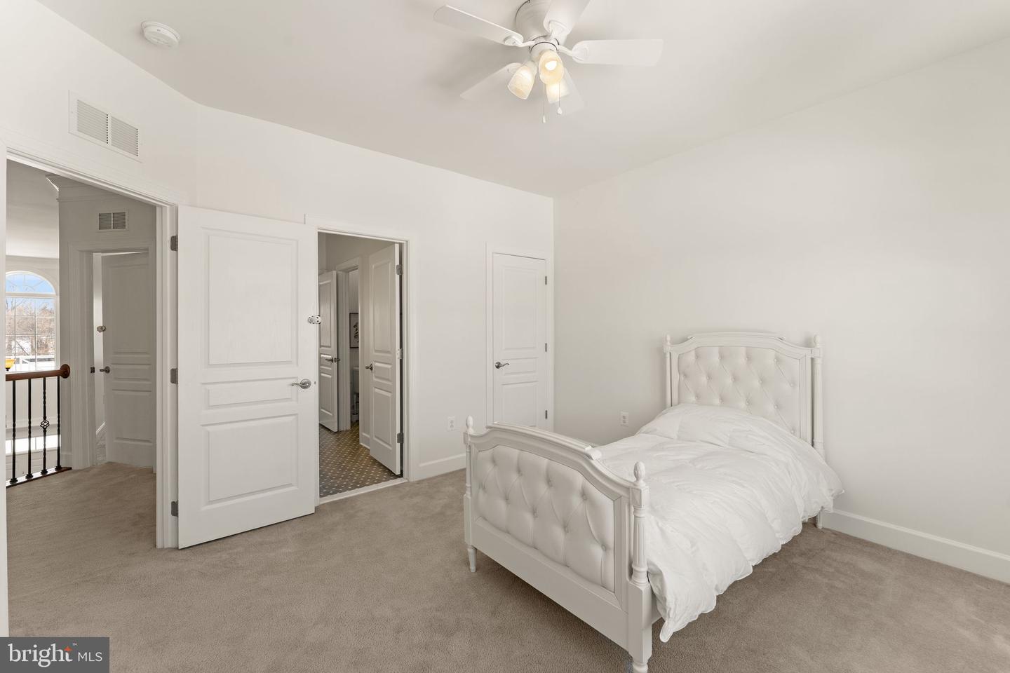 23180 RIVER HIGHLANDS CT, LEESBURG, Virginia 20175, 5 Bedrooms Bedrooms, ,4 BathroomsBathrooms,Residential,For sale,23180 RIVER HIGHLANDS CT,VALO2115748 MLS # VALO2115748