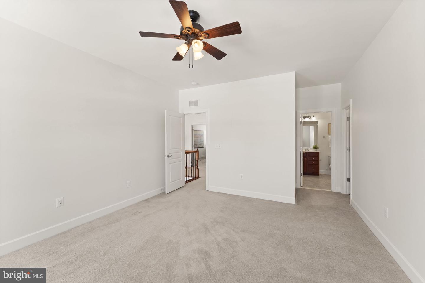 23180 RIVER HIGHLANDS CT, LEESBURG, Virginia 20175, 5 Bedrooms Bedrooms, ,4 BathroomsBathrooms,Residential,For sale,23180 RIVER HIGHLANDS CT,VALO2115748 MLS # VALO2115748