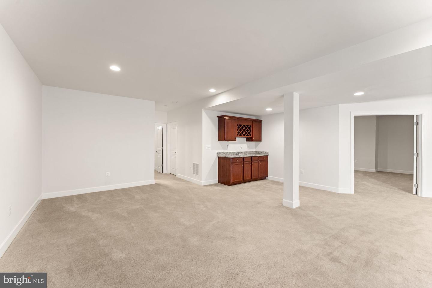 23180 RIVER HIGHLANDS CT, LEESBURG, Virginia 20175, 5 Bedrooms Bedrooms, ,4 BathroomsBathrooms,Residential,For sale,23180 RIVER HIGHLANDS CT,VALO2115748 MLS # VALO2115748