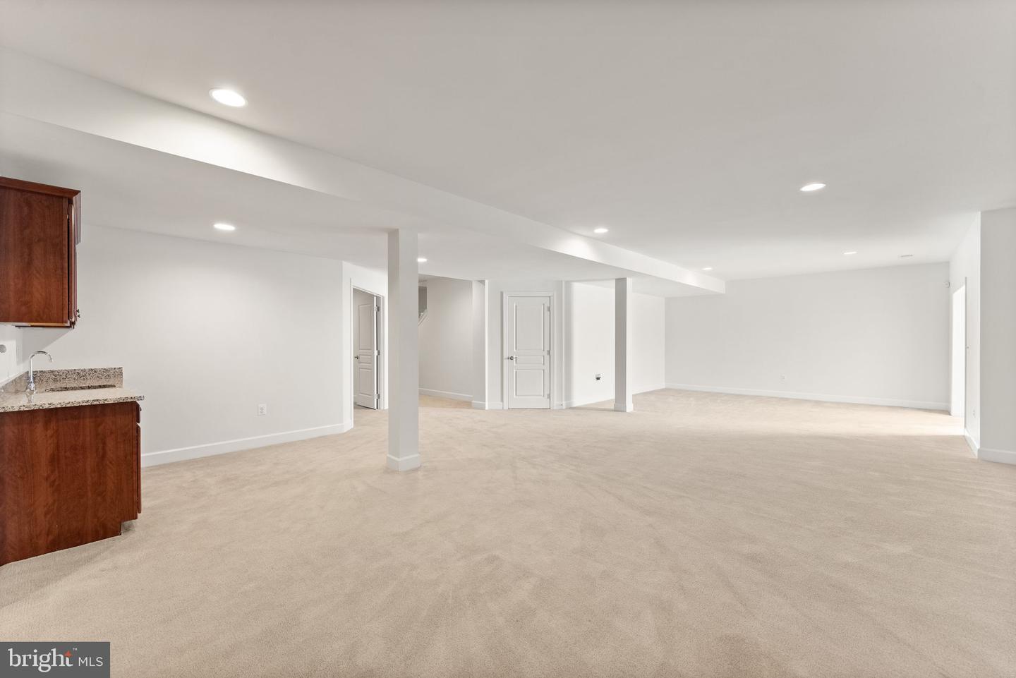 23180 RIVER HIGHLANDS CT, LEESBURG, Virginia 20175, 5 Bedrooms Bedrooms, ,4 BathroomsBathrooms,Residential,For sale,23180 RIVER HIGHLANDS CT,VALO2115748 MLS # VALO2115748