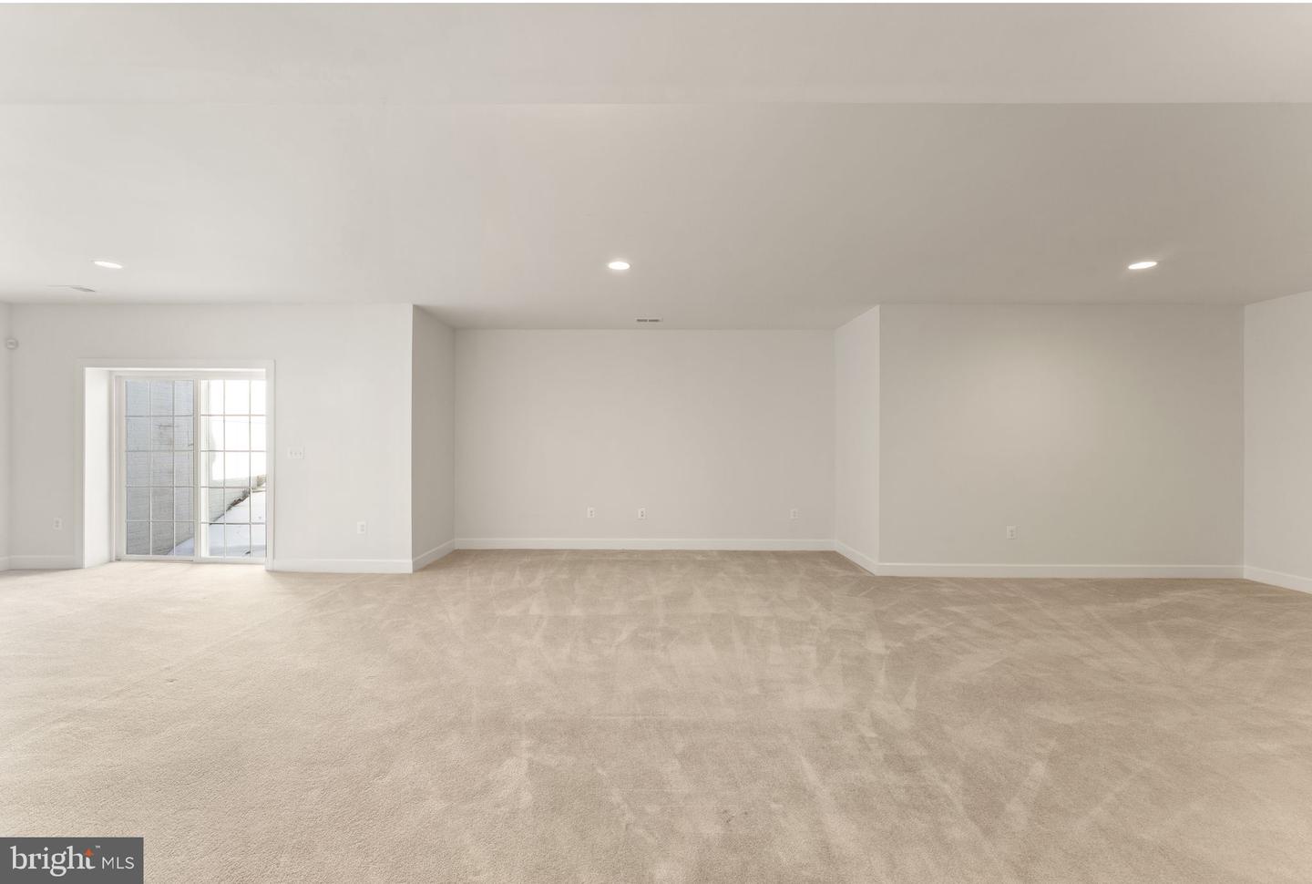 23180 RIVER HIGHLANDS CT, LEESBURG, Virginia 20175, 5 Bedrooms Bedrooms, ,4 BathroomsBathrooms,Residential,For sale,23180 RIVER HIGHLANDS CT,VALO2115748 MLS # VALO2115748