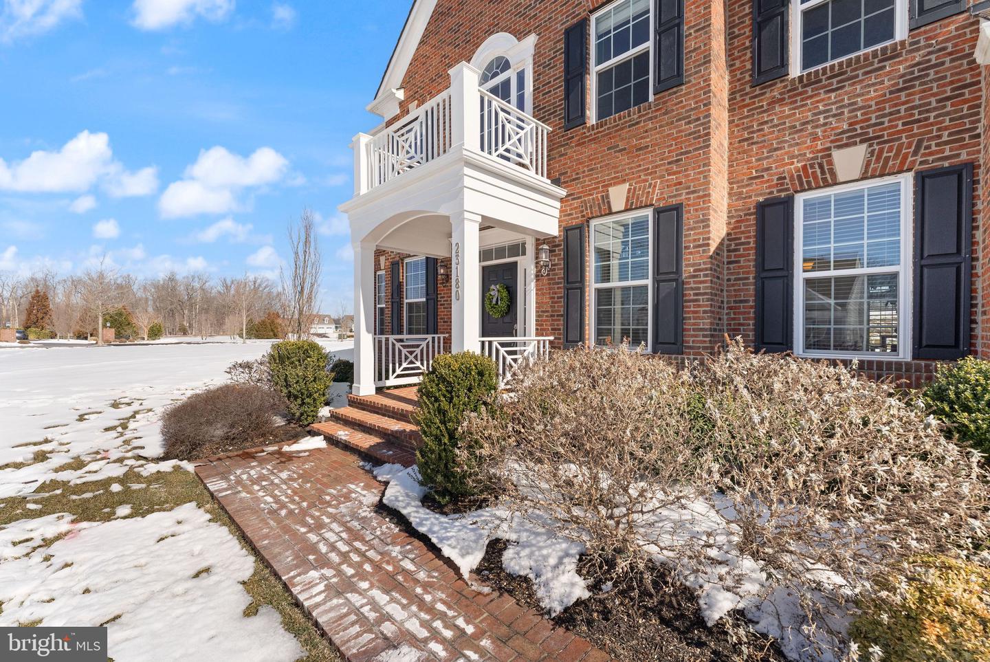 23180 RIVER HIGHLANDS CT, LEESBURG, Virginia 20175, 5 Bedrooms Bedrooms, ,4 BathroomsBathrooms,Residential,For sale,23180 RIVER HIGHLANDS CT,VALO2115748 MLS # VALO2115748