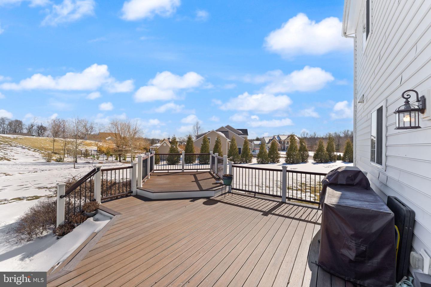 23180 RIVER HIGHLANDS CT, LEESBURG, Virginia 20175, 5 Bedrooms Bedrooms, ,4 BathroomsBathrooms,Residential,For sale,23180 RIVER HIGHLANDS CT,VALO2115748 MLS # VALO2115748