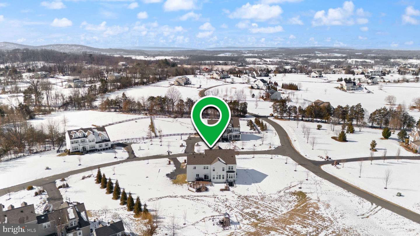 23180 RIVER HIGHLANDS CT, LEESBURG, Virginia 20175, 5 Bedrooms Bedrooms, ,4 BathroomsBathrooms,Residential,For sale,23180 RIVER HIGHLANDS CT,VALO2115748 MLS # VALO2115748