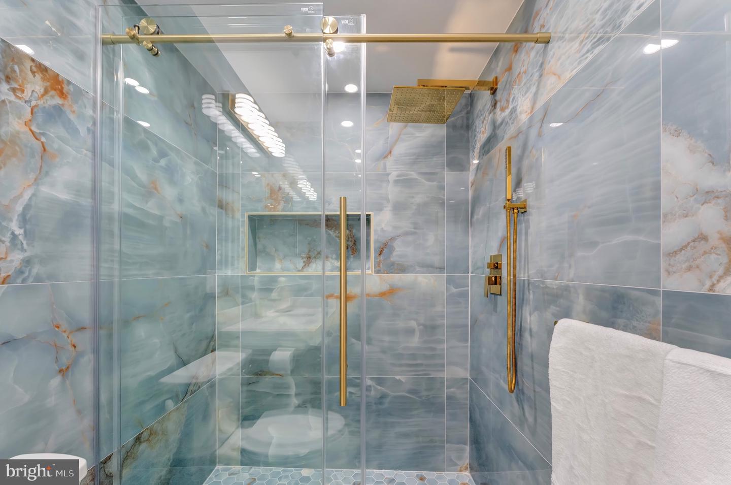 3009 13TH ST NW #1, WASHINGTON, District Of Columbia 20009, 3 Bedrooms Bedrooms, 6 Rooms Rooms,2 BathroomsBathrooms,Residential,For sale,3009 13TH ST NW #1,DCDC2245770 MLS # DCDC2245770