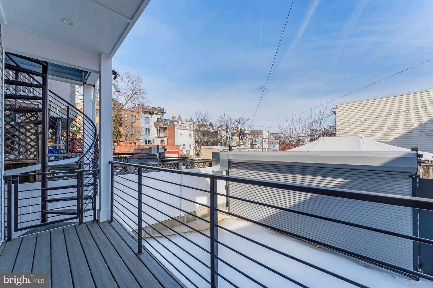 3009 13TH ST NW #1, WASHINGTON, District Of Columbia 20009, 3 Bedrooms Bedrooms, 6 Rooms Rooms,2 BathroomsBathrooms,Residential,For sale,3009 13TH ST NW #1,DCDC2245770 MLS # DCDC2245770