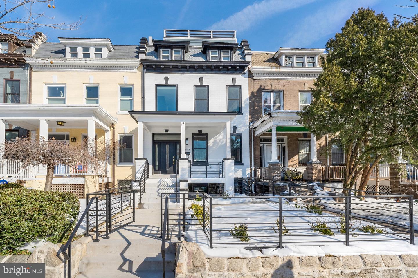 3009 13TH ST NW #2, WASHINGTON, District Of Columbia 20009, 3 Bedrooms Bedrooms, ,2 BathroomsBathrooms,Residential,For sale,3009 13TH ST NW #2,DCDC2245788 MLS # DCDC2245788