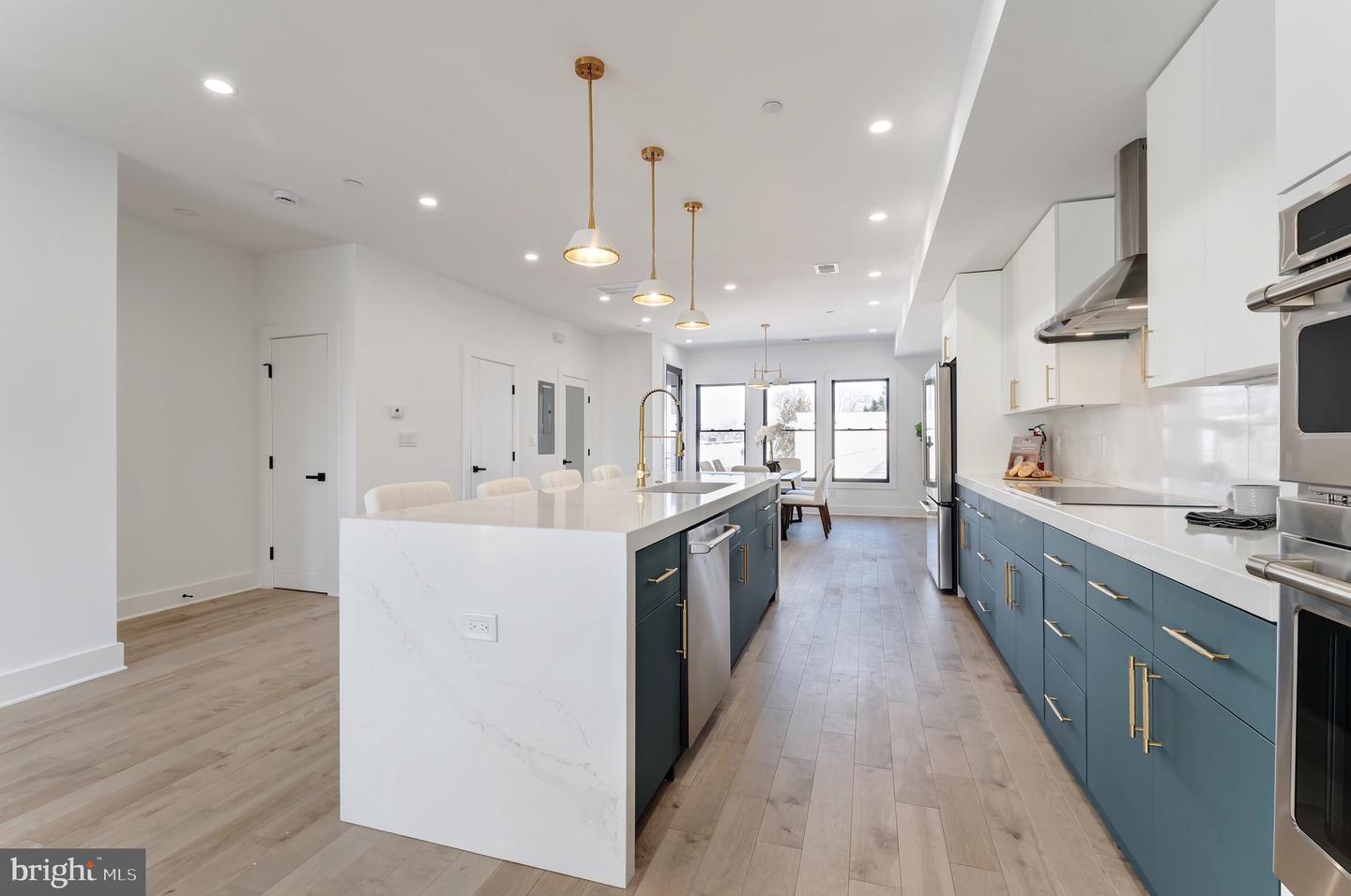 3009 13TH ST NW #2, WASHINGTON, District Of Columbia 20009, 3 Bedrooms Bedrooms, ,2 BathroomsBathrooms,Residential,For sale,3009 13TH ST NW #2,DCDC2245788 MLS # DCDC2245788