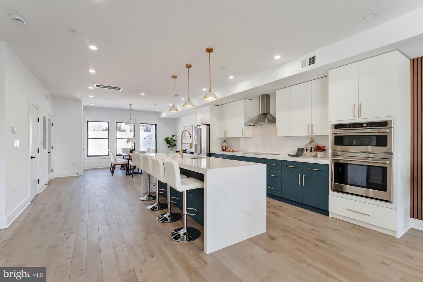 3009 13TH ST NW #2, WASHINGTON, District Of Columbia 20009, 3 Bedrooms Bedrooms, ,2 BathroomsBathrooms,Residential,For sale,3009 13TH ST NW #2,DCDC2245788 MLS # DCDC2245788