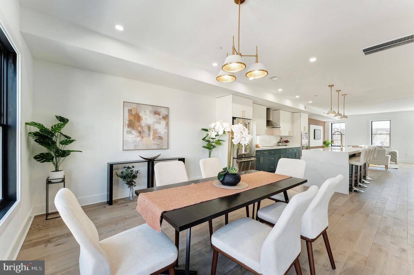 3009 13TH ST NW #2, WASHINGTON, District Of Columbia 20009, 3 Bedrooms Bedrooms, ,2 BathroomsBathrooms,Residential,For sale,3009 13TH ST NW #2,DCDC2245788 MLS # DCDC2245788