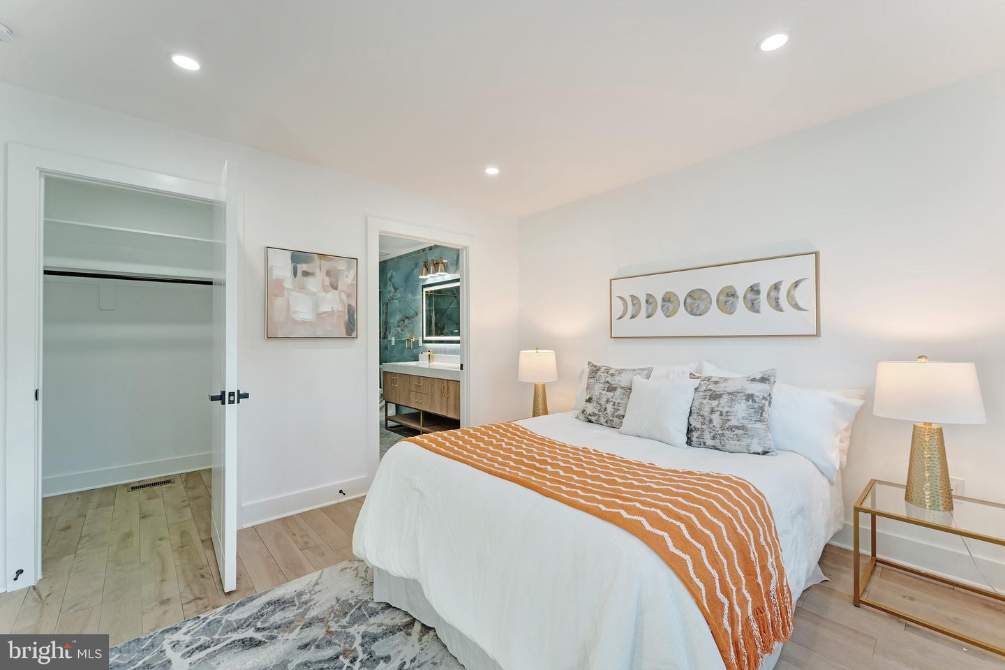 3009 13TH ST NW #2, WASHINGTON, District Of Columbia 20009, 3 Bedrooms Bedrooms, ,2 BathroomsBathrooms,Residential,For sale,3009 13TH ST NW #2,DCDC2245788 MLS # DCDC2245788