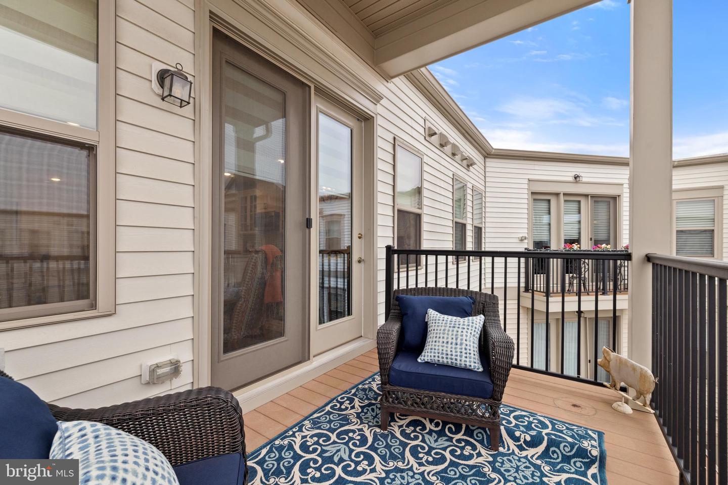 23630 HAVELOCK WALK TER #402, ASHBURN, Virginia 20148, 2 Bedrooms Bedrooms, ,2 BathroomsBathrooms,Residential,For sale,23630 HAVELOCK WALK TER #402,VALO2115762 MLS # VALO2115762 23630 HAVELOCK WALK TER #402, ASHBURN, Virginia 20148, 2 Bedrooms Bedrooms, ,2 BathroomsBathrooms,Residential,For sale,23630 HAVELOCK WALK TER #402,VALO2115762 MLS # VALO2115762