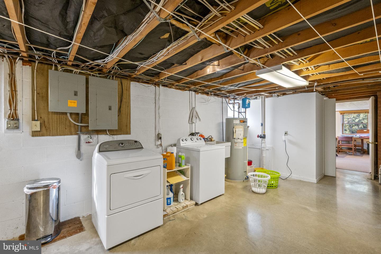 623 W SPRING ST, WOODSTOCK, Virginia 22664, 3 Bedrooms Bedrooms, ,3 BathroomsBathrooms,Residential,For sale,623 W SPRING ST,VASH2013566 MLS # VASH2013566