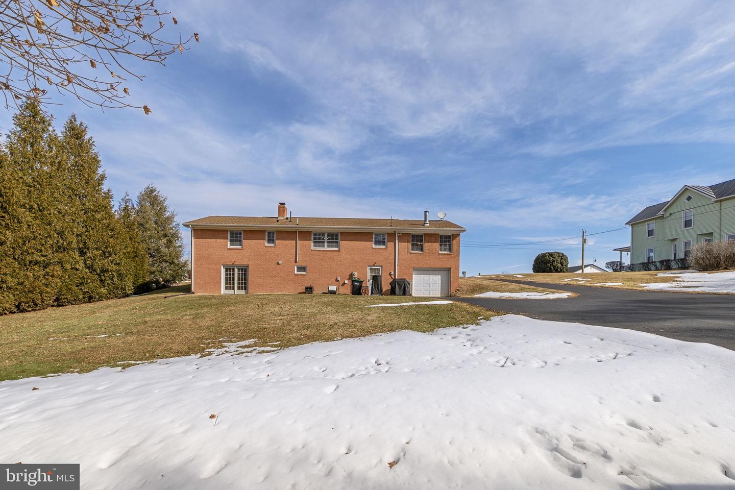 623 W SPRING ST, WOODSTOCK, Virginia 22664, 3 Bedrooms Bedrooms, ,3 BathroomsBathrooms,Residential,For sale,623 W SPRING ST,VASH2013566 MLS # VASH2013566