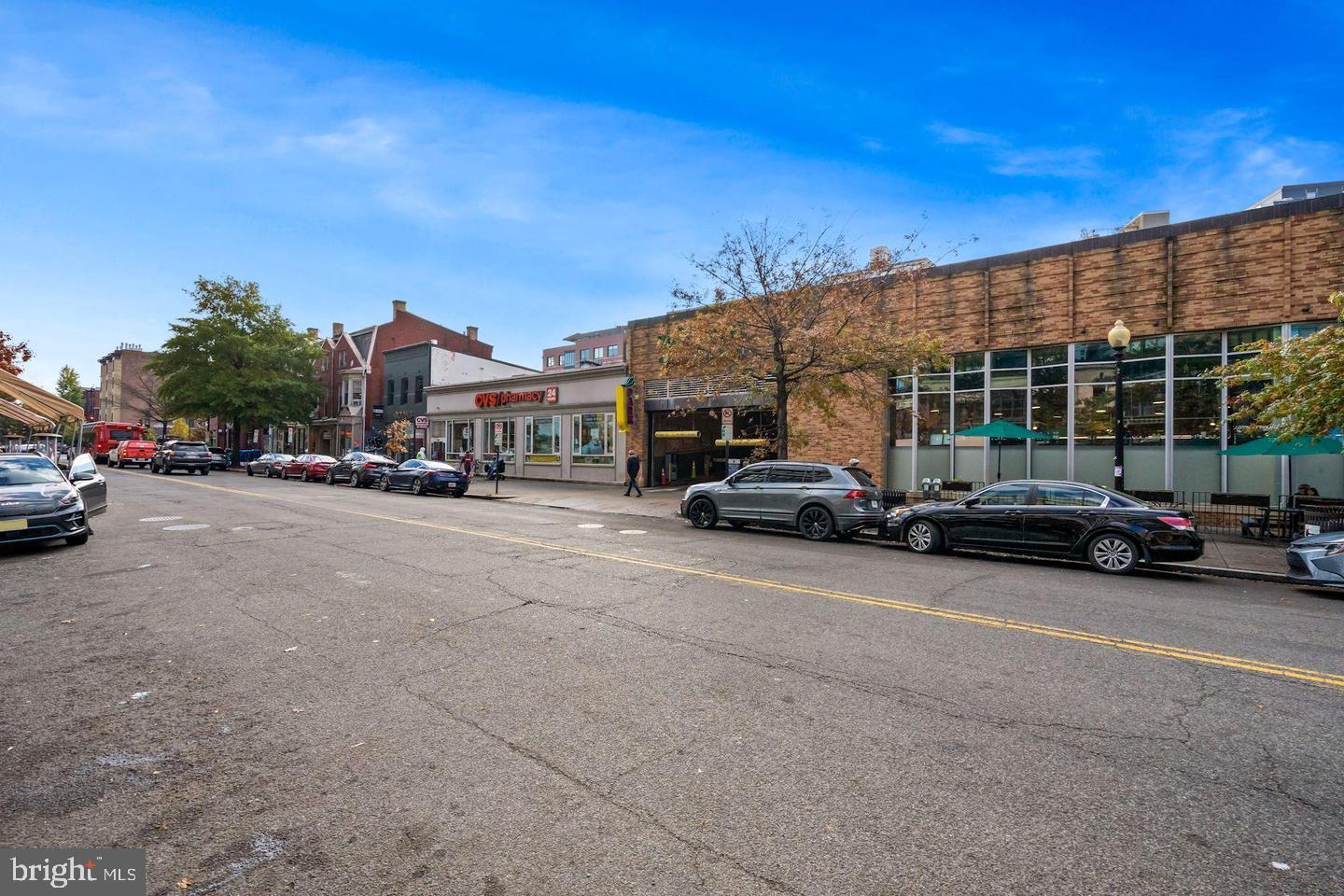 1515 15TH ST NW #414, WASHINGTON, District Of Columbia 20005, 1 Bedroom Bedrooms, ,1 BathroomBathrooms,Residential,For sale,1515 15TH ST NW #414,DCDC2245858 MLS # DCDC2245858