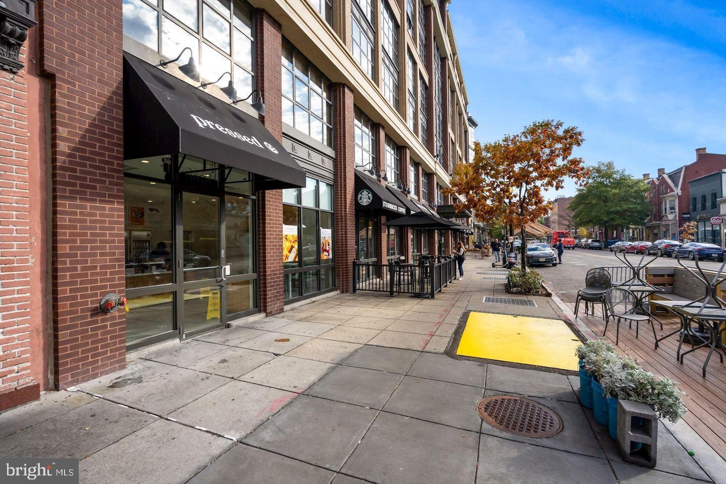 1515 15TH ST NW #414, WASHINGTON, District Of Columbia 20005, 1 Bedroom Bedrooms, ,1 BathroomBathrooms,Residential,For sale,1515 15TH ST NW #414,DCDC2245858 MLS # DCDC2245858