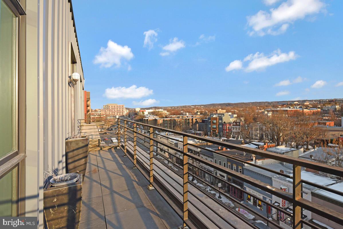 1402 H ST NE #505, WASHINGTON, District Of Columbia 20002, 2 Bedrooms Bedrooms, ,2 BathroomsBathrooms,Residential,For sale,1402 H ST NE #505,DCDC2245864 MLS # DCDC2245864