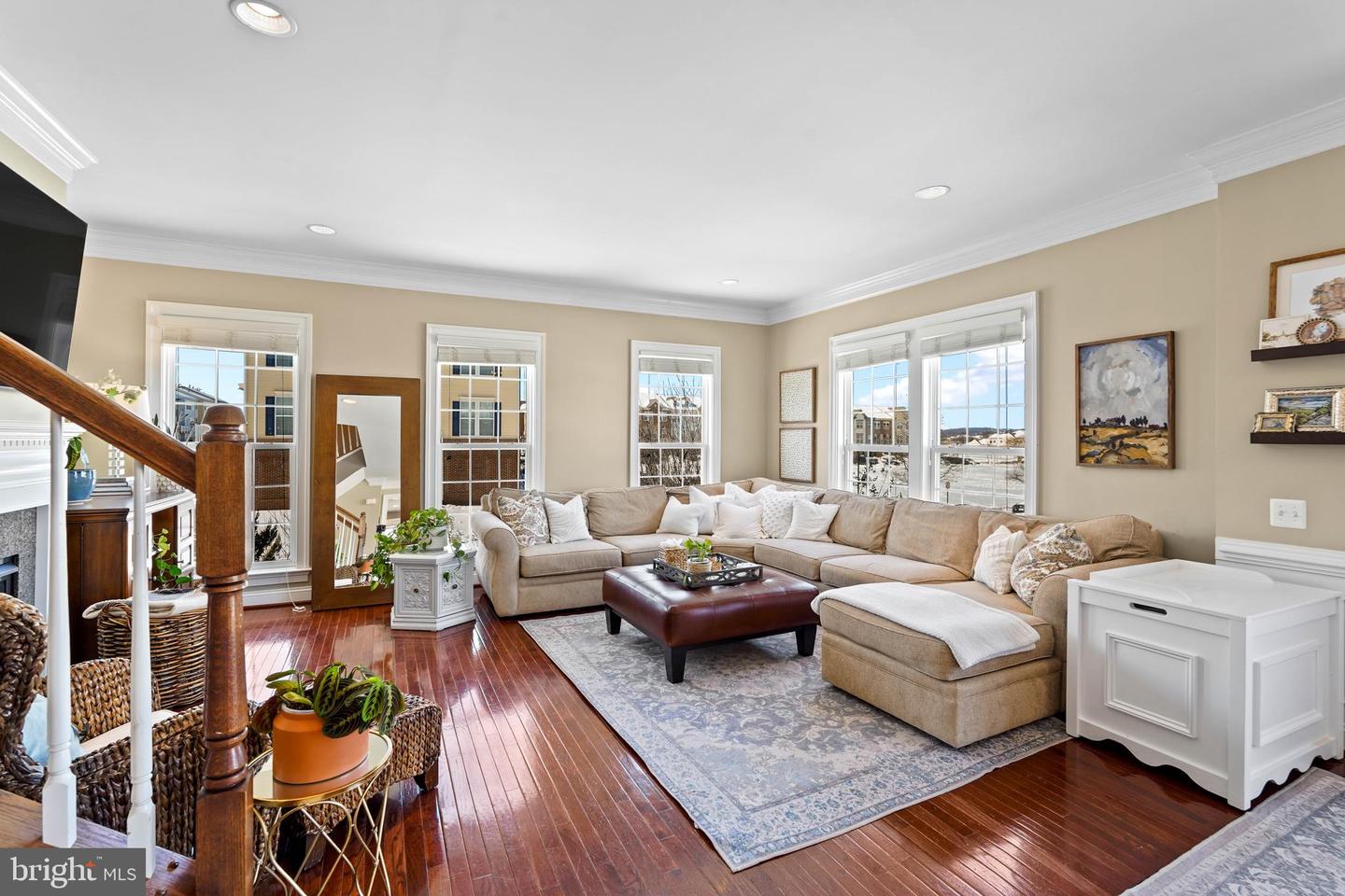 429 HEARTLEAF TER SE, LEESBURG, Virginia 20175, 3 Bedrooms Bedrooms, ,2 BathroomsBathrooms,Residential,For sale,429 HEARTLEAF TER SE,VALO2115788 MLS # VALO2115788