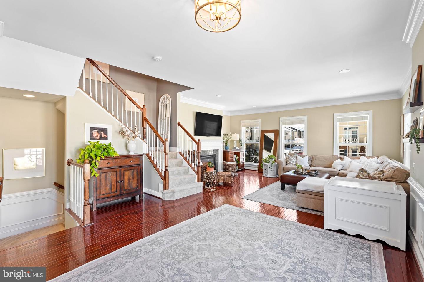 429 HEARTLEAF TER SE, LEESBURG, Virginia 20175, 3 Bedrooms Bedrooms, ,2 BathroomsBathrooms,Residential,For sale,429 HEARTLEAF TER SE,VALO2115788 MLS # VALO2115788