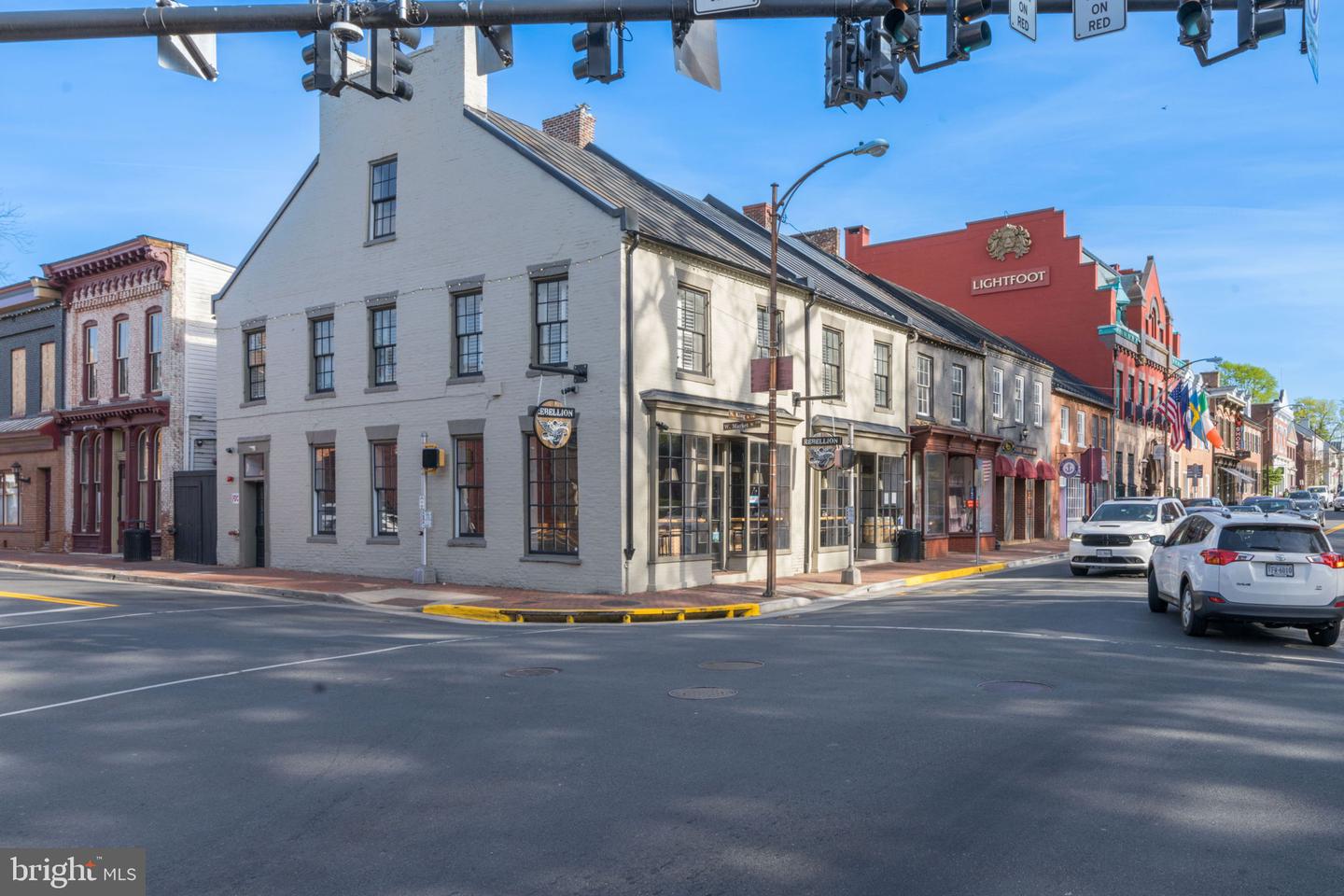 429 HEARTLEAF TER SE, LEESBURG, Virginia 20175, 3 Bedrooms Bedrooms, ,2 BathroomsBathrooms,Residential,For sale,429 HEARTLEAF TER SE,VALO2115788 MLS # VALO2115788