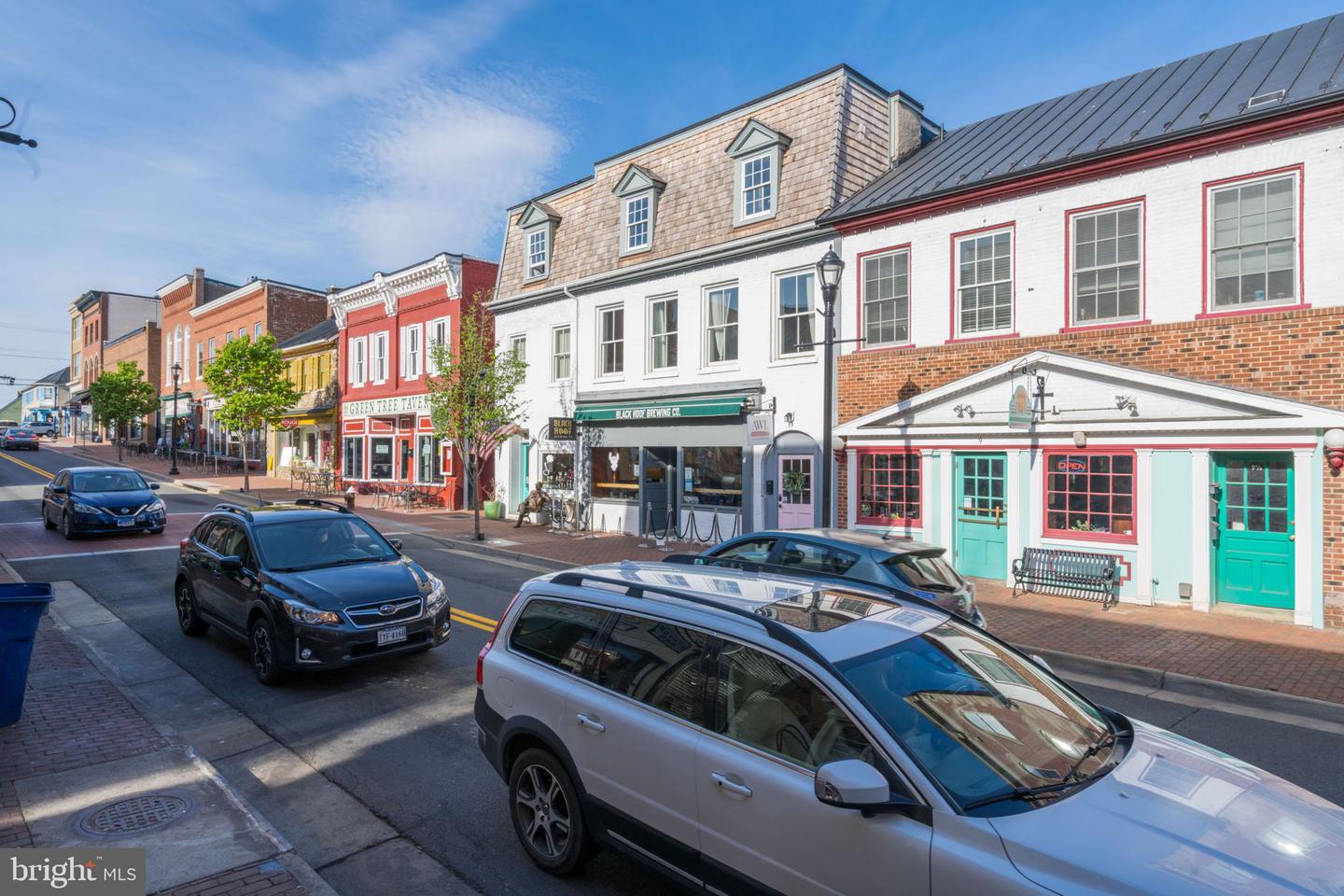 429 HEARTLEAF TER SE, LEESBURG, Virginia 20175, 3 Bedrooms Bedrooms, ,2 BathroomsBathrooms,Residential,For sale,429 HEARTLEAF TER SE,VALO2115788 MLS # VALO2115788