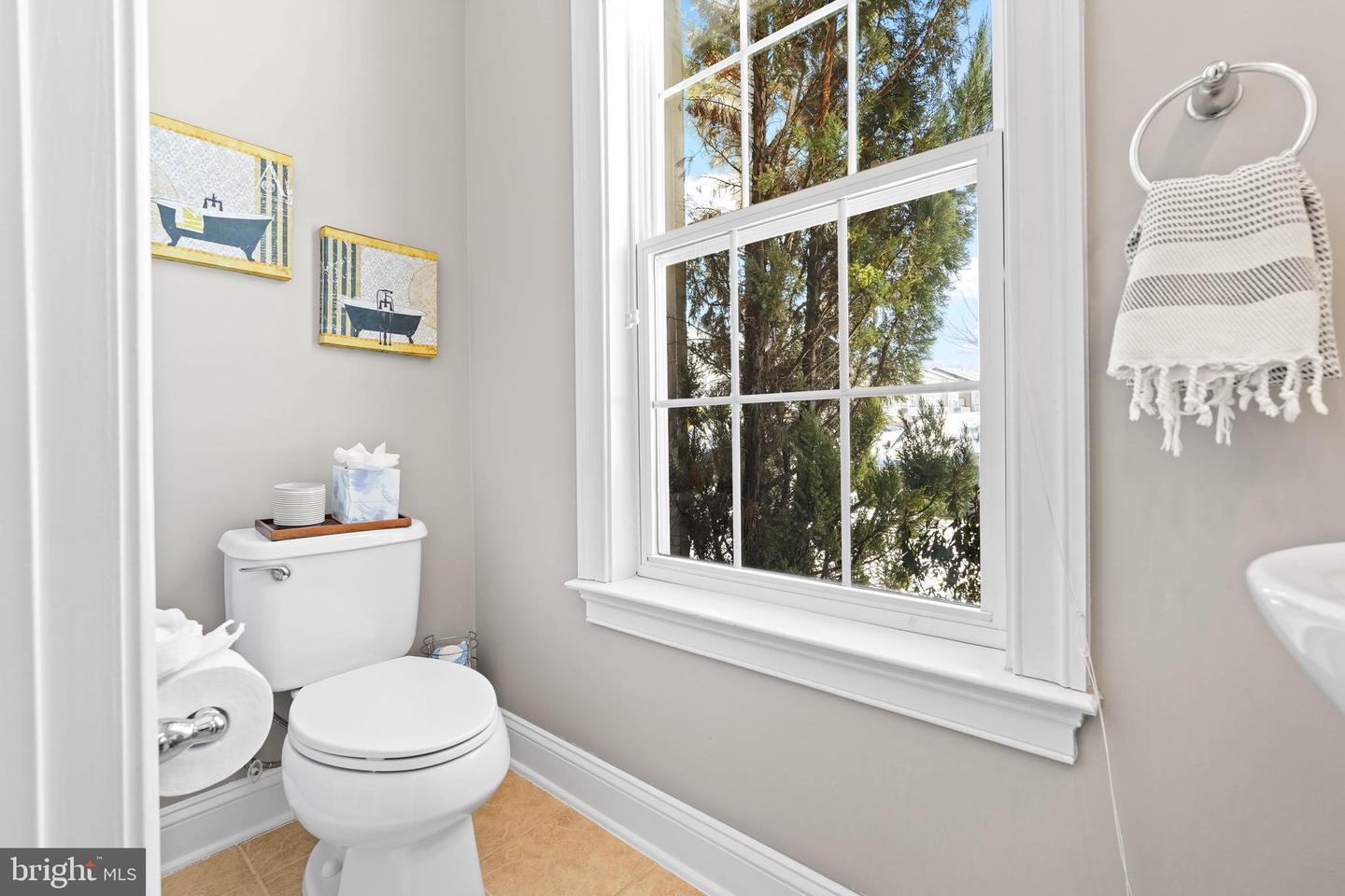 429 HEARTLEAF TER SE, LEESBURG, Virginia 20175, 3 Bedrooms Bedrooms, ,2 BathroomsBathrooms,Residential,For sale,429 HEARTLEAF TER SE,VALO2115788 MLS # VALO2115788