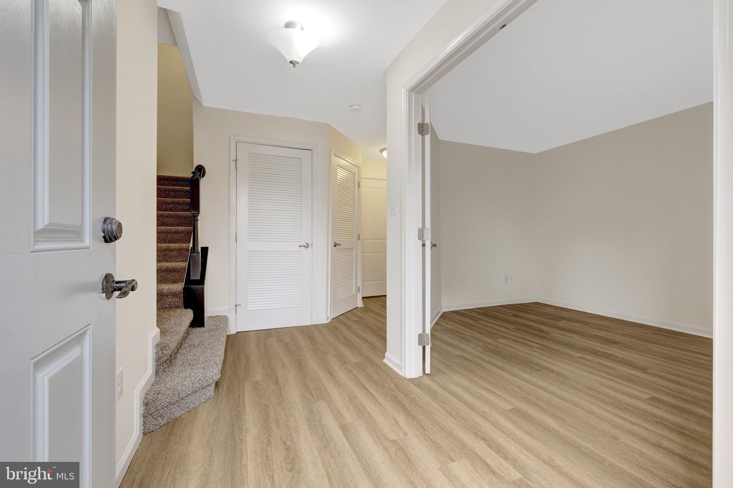 42628 FREISTADT SQ, STERLING, Virginia 20166, 4 Bedrooms Bedrooms, ,2 BathroomsBathrooms,Residential,For sale,42628 FREISTADT SQ,VALO2115794 MLS # VALO2115794