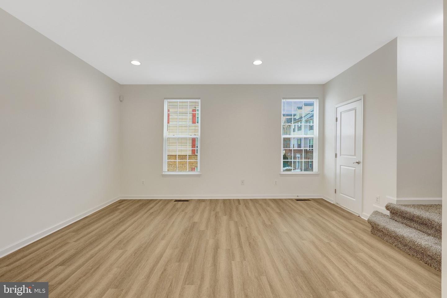 42628 FREISTADT SQ, STERLING, Virginia 20166, 4 Bedrooms Bedrooms, ,2 BathroomsBathrooms,Residential,For sale,42628 FREISTADT SQ,VALO2115794 MLS # VALO2115794