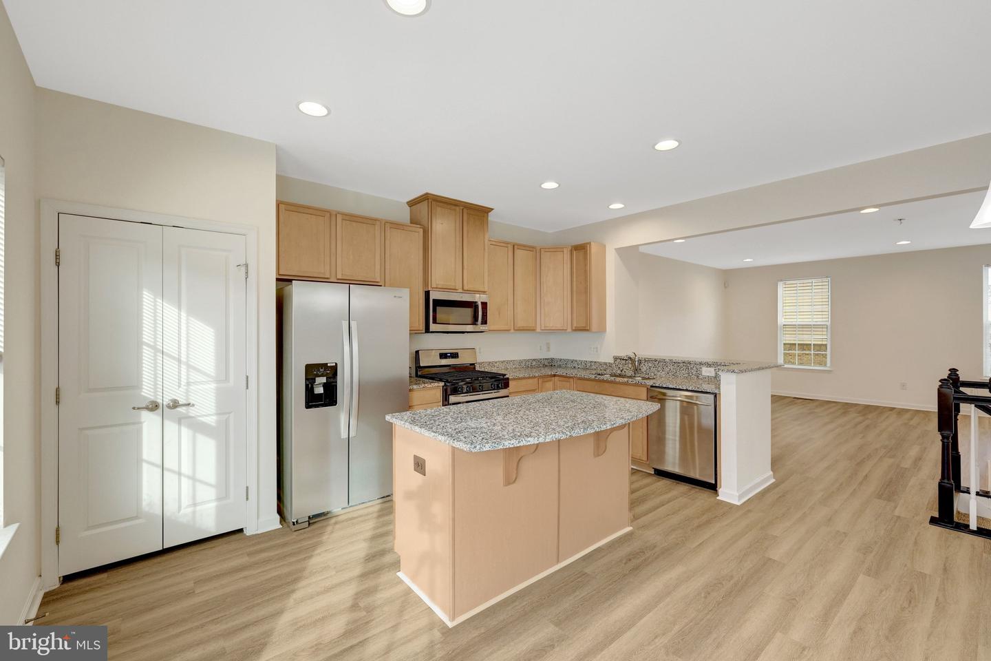 42628 FREISTADT SQ, STERLING, Virginia 20166, 4 Bedrooms Bedrooms, ,2 BathroomsBathrooms,Residential,For sale,42628 FREISTADT SQ,VALO2115794 MLS # VALO2115794