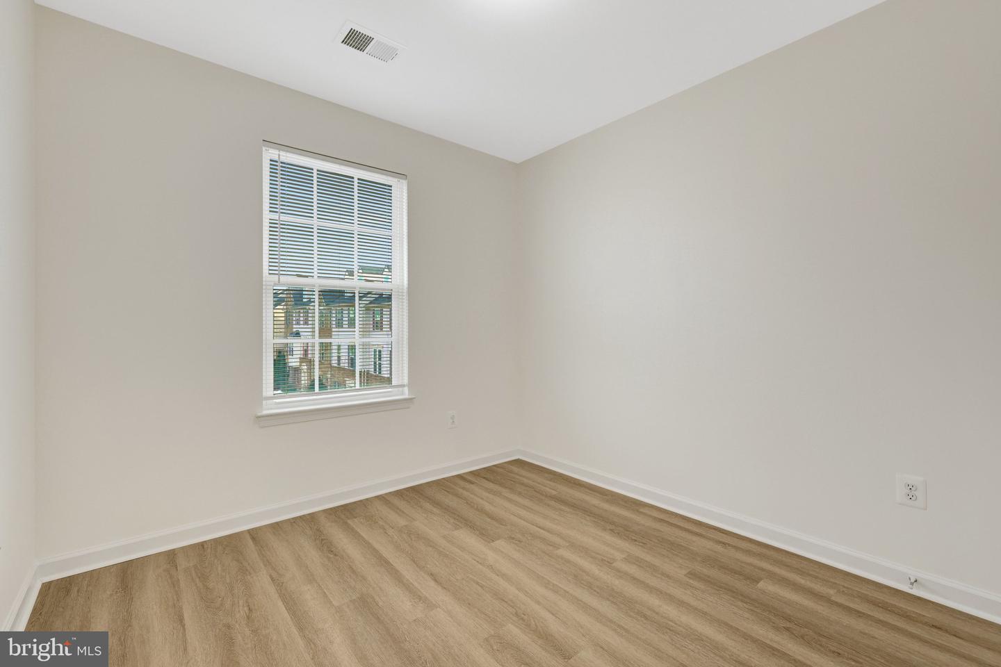 42628 FREISTADT SQ, STERLING, Virginia 20166, 4 Bedrooms Bedrooms, ,2 BathroomsBathrooms,Residential,For sale,42628 FREISTADT SQ,VALO2115794 MLS # VALO2115794