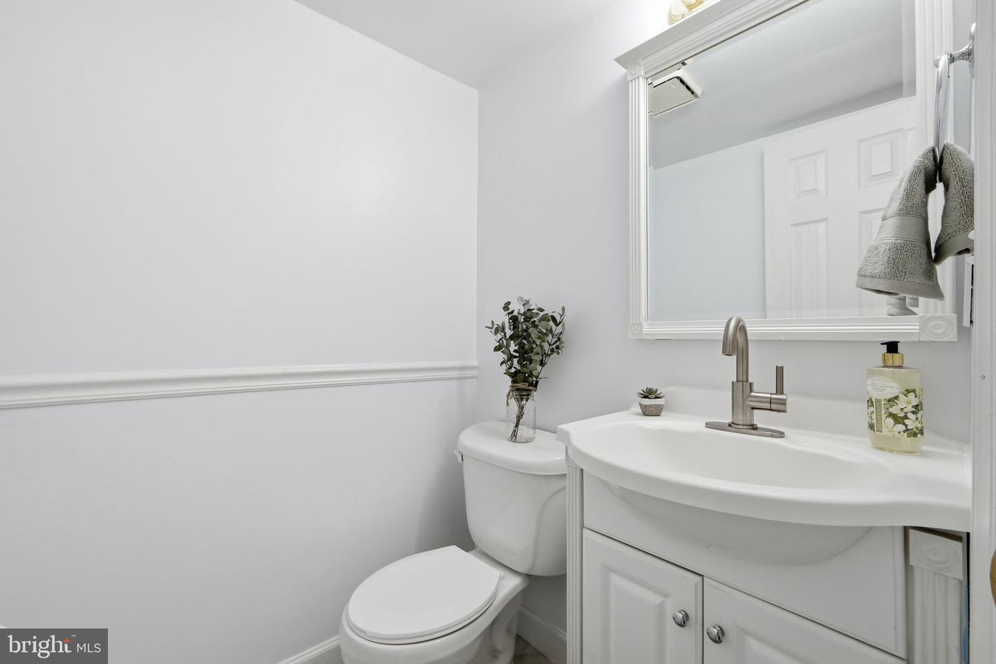 4389 ENSBROOK LN, WOODBRIDGE, Virginia 22193, 3 Bedrooms Bedrooms, ,2 BathroomsBathrooms,Residential,For sale,4389 ENSBROOK LN,VAPW2112402 MLS # VAPW2112402 4389 ENSBROOK LN, WOODBRIDGE, Virginia 22193, 3 Bedrooms Bedrooms, ,2 BathroomsBathrooms,Residential,For sale,4389 ENSBROOK LN,VAPW2112402 MLS # VAPW2112402