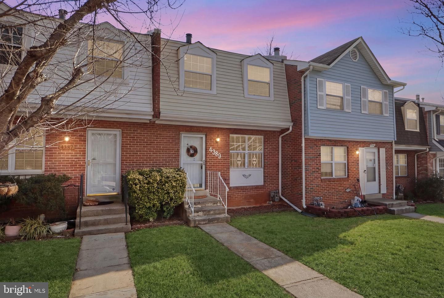 4389 ENSBROOK LN, WOODBRIDGE, Virginia 22193, 3 Bedrooms Bedrooms, ,2 BathroomsBathrooms,Residential,For sale,4389 ENSBROOK LN,VAPW2112402 MLS # VAPW2112402 4389 ENSBROOK LN, WOODBRIDGE, Virginia 22193, 3 Bedrooms Bedrooms, ,2 BathroomsBathrooms,Residential,For sale,4389 ENSBROOK LN,VAPW2112402 MLS # VAPW2112402