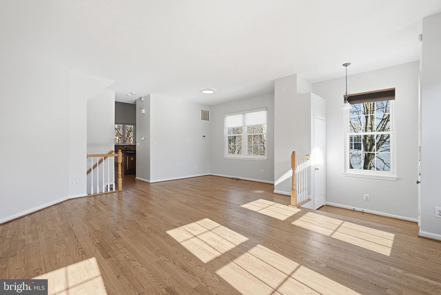 2542 JAMES MONROE CIR, HERNDON, Virginia 20171, 3 Bedrooms Bedrooms, ,2 BathroomsBathrooms,Residential,For sale,2542 JAMES MONROE CIR,VAFX2290806 MLS # VAFX2290806