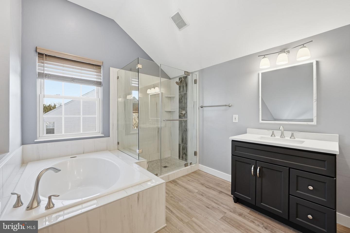 2542 JAMES MONROE CIR, HERNDON, Virginia 20171, 3 Bedrooms Bedrooms, ,2 BathroomsBathrooms,Residential,For sale,2542 JAMES MONROE CIR,VAFX2290806 MLS # VAFX2290806