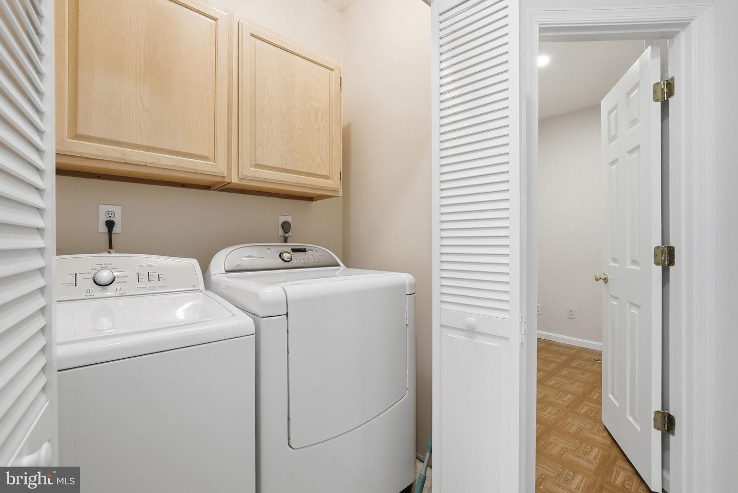 2542 JAMES MONROE CIR, HERNDON, Virginia 20171, 3 Bedrooms Bedrooms, ,2 BathroomsBathrooms,Residential,For sale,2542 JAMES MONROE CIR,VAFX2290806 MLS # VAFX2290806