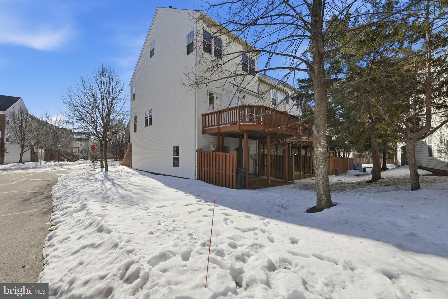 2542 JAMES MONROE CIR, HERNDON, Virginia 20171, 3 Bedrooms Bedrooms, ,2 BathroomsBathrooms,Residential,For sale,2542 JAMES MONROE CIR,VAFX2290806 MLS # VAFX2290806