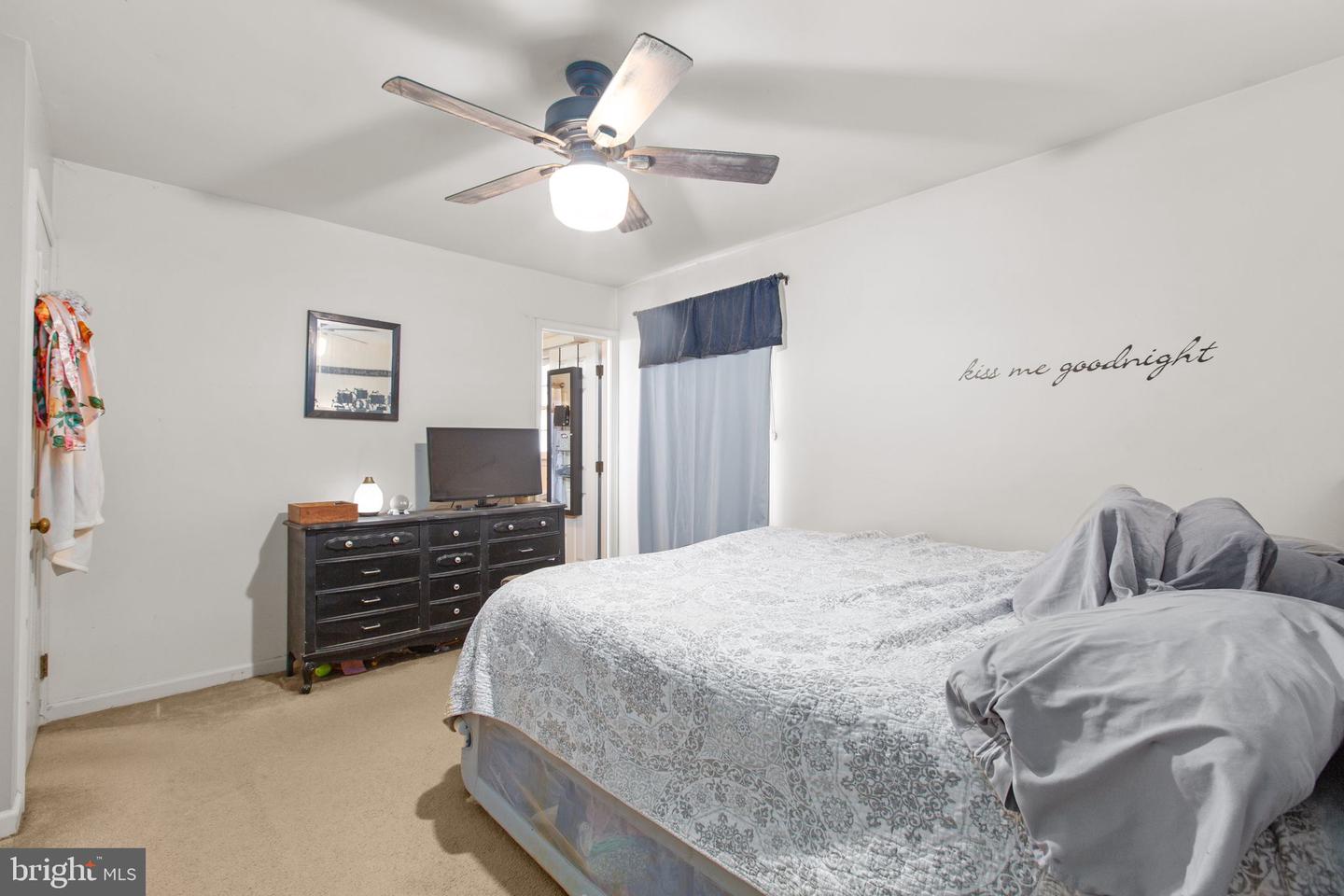 5504 LEAVELLS CROSSING DR, FREDERICKSBURG, Virginia 22407, 3 Bedrooms Bedrooms, 9 Rooms Rooms,2 BathroomsBathrooms,Residential,For sale,5504 LEAVELLS CROSSING DR,VASP2039236 MLS # VASP2039236