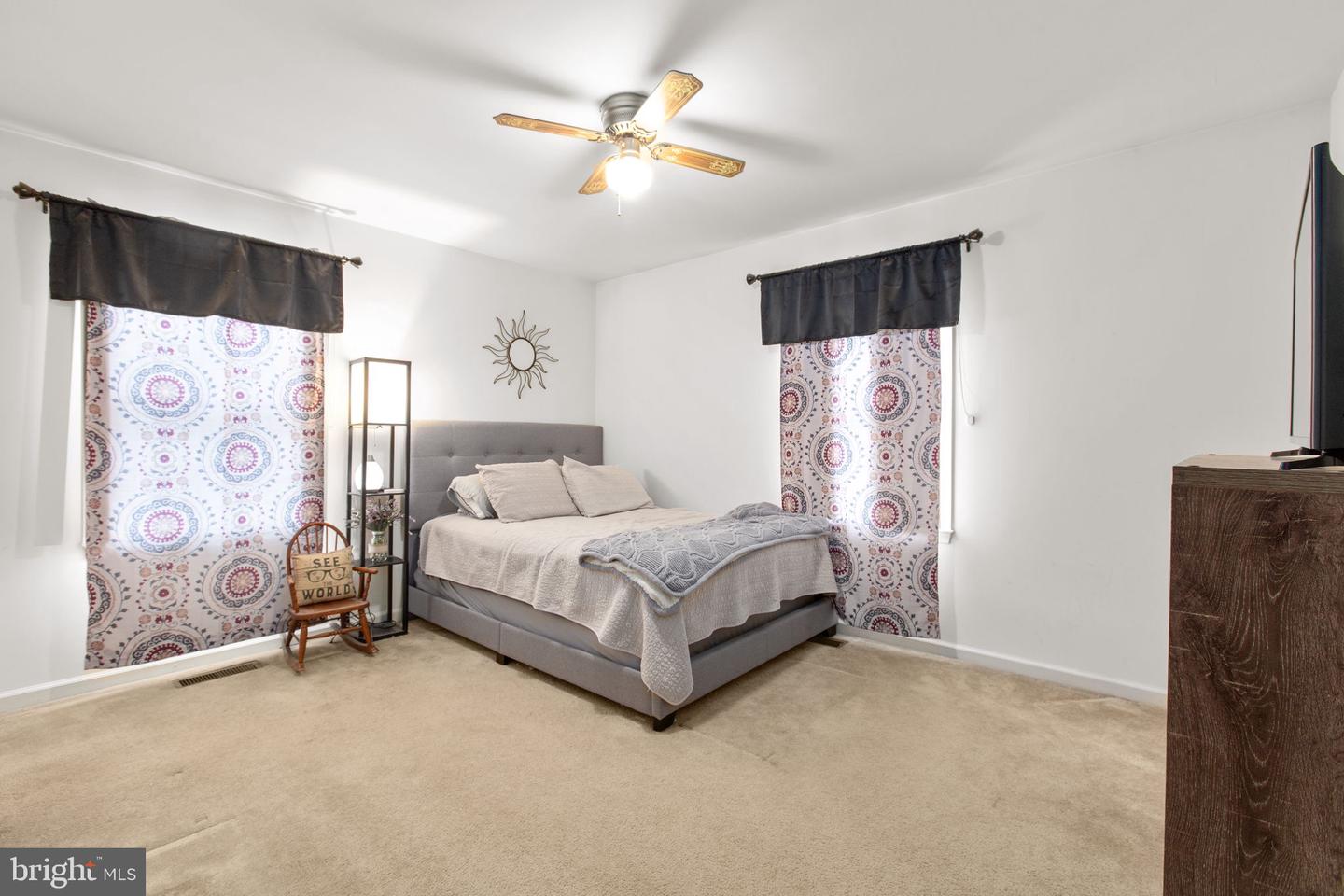 5504 LEAVELLS CROSSING DR, FREDERICKSBURG, Virginia 22407, 3 Bedrooms Bedrooms, 9 Rooms Rooms,2 BathroomsBathrooms,Residential,For sale,5504 LEAVELLS CROSSING DR,VASP2039236 MLS # VASP2039236