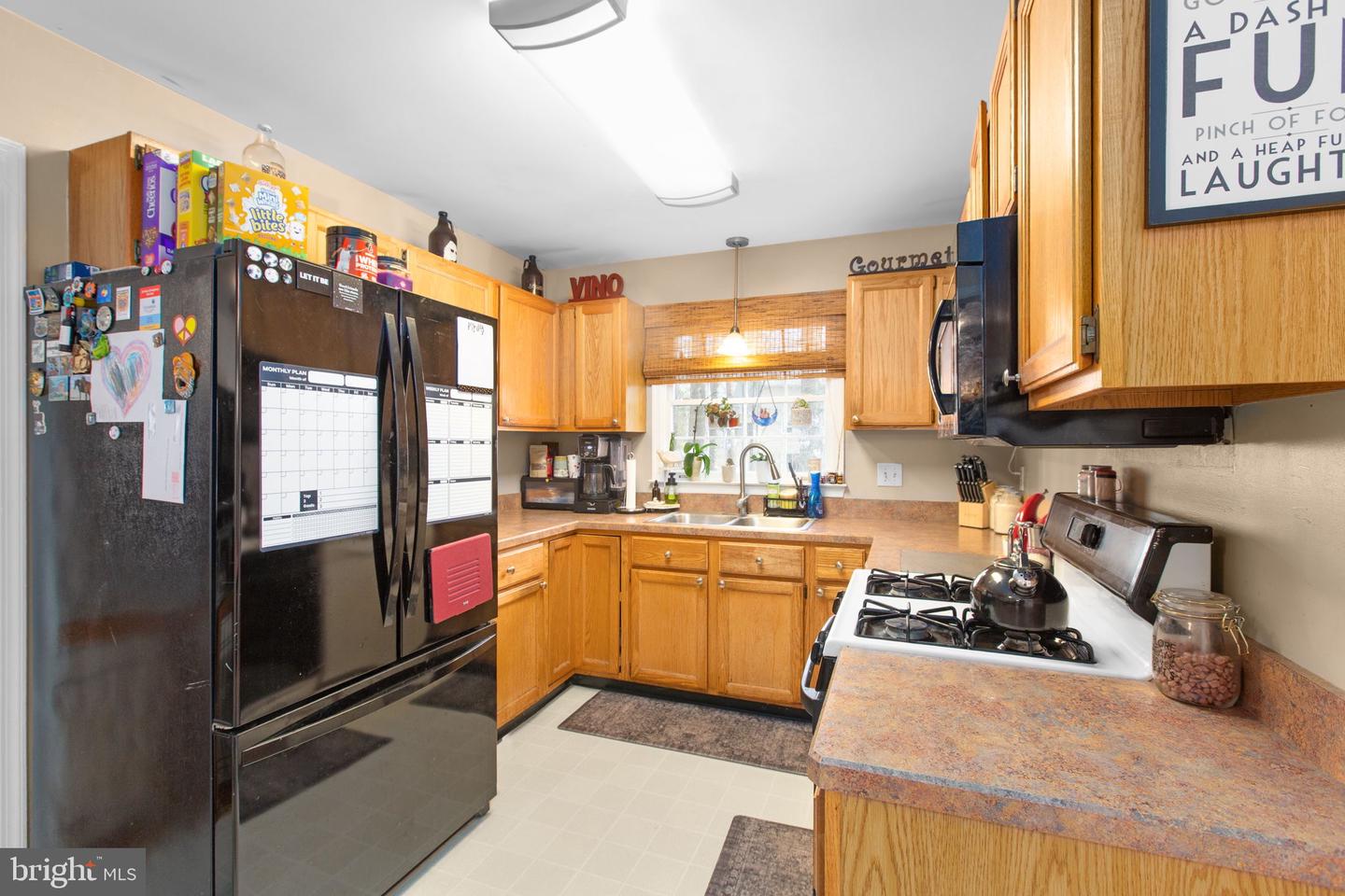 5504 LEAVELLS CROSSING DR, FREDERICKSBURG, Virginia 22407, 3 Bedrooms Bedrooms, 9 Rooms Rooms,2 BathroomsBathrooms,Residential,For sale,5504 LEAVELLS CROSSING DR,VASP2039236 MLS # VASP2039236