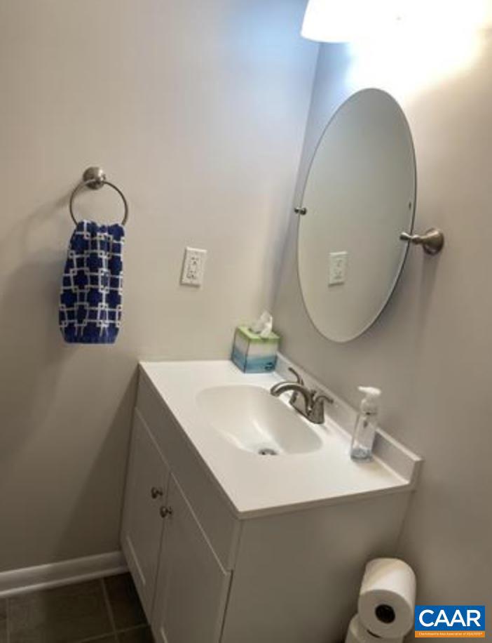 1583 BIRNAM DR, CHARLOTTESVILLE, Virginia 22901, 2 Bedrooms Bedrooms, ,1 BathroomBathrooms,Residential,For sale,1583 BIRNAM DR,673253 MLS # 673253