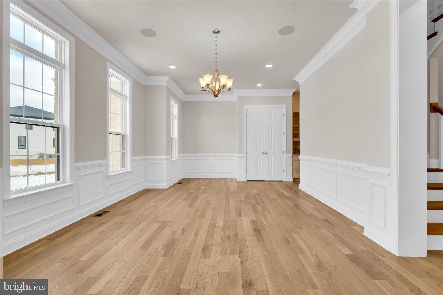 4627 FAIRFAX MANOR CT, CHANTILLY, Virginia 20151, 6 Bedrooms Bedrooms, ,5 BathroomsBathrooms,Residential,For sale,4627 FAIRFAX MANOR CT,VAFX2290920 MLS # VAFX2290920