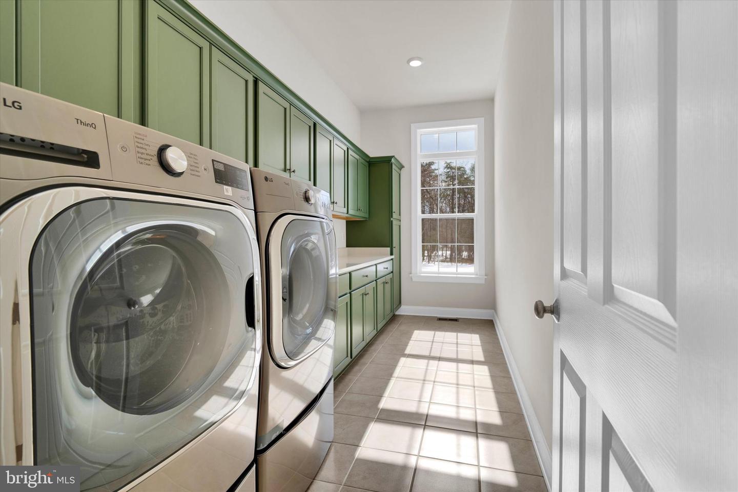 4627 FAIRFAX MANOR CT, CHANTILLY, Virginia 20151, 6 Bedrooms Bedrooms, ,5 BathroomsBathrooms,Residential,For sale,4627 FAIRFAX MANOR CT,VAFX2290920 MLS # VAFX2290920